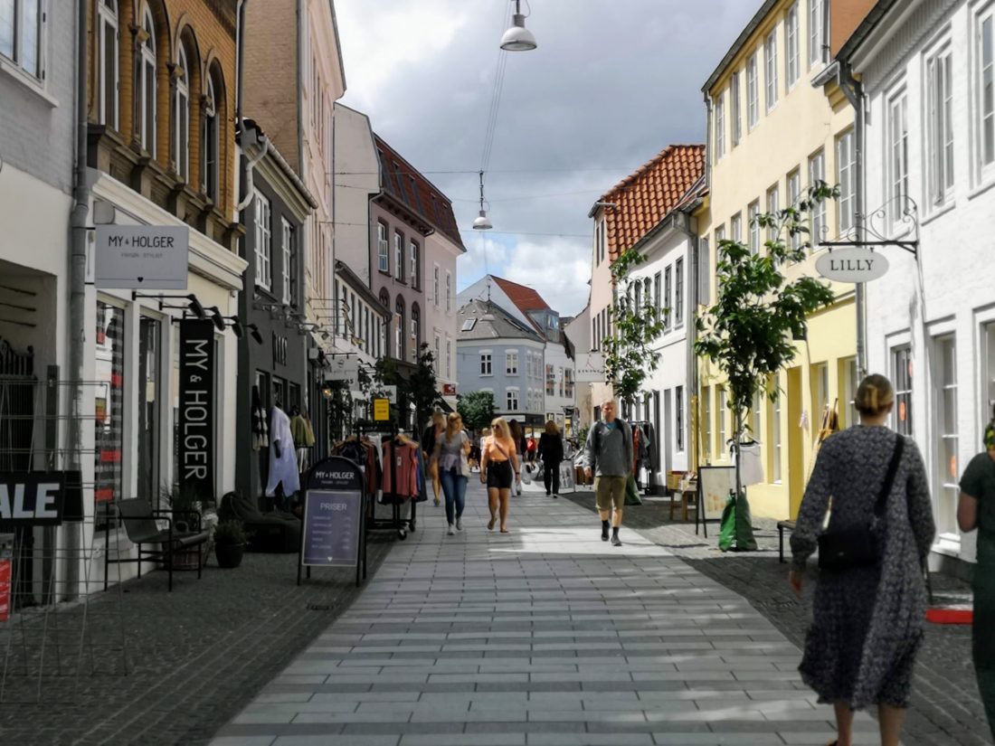 Rockpaperdresses, Aalborg guide